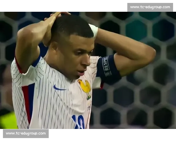 伯纳乌迷失:被人设绑架的亚马尔与天才困局 伯纳乌迷失:被人设绑架的亚马尔与天才困局